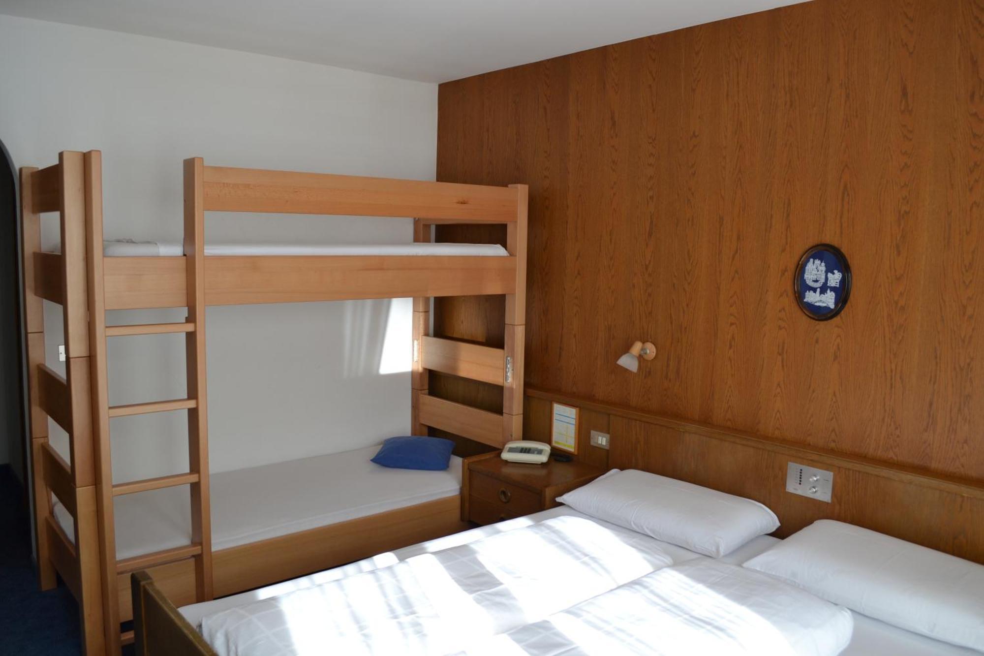 Hotel Alpenblick Sarentino Esterno foto