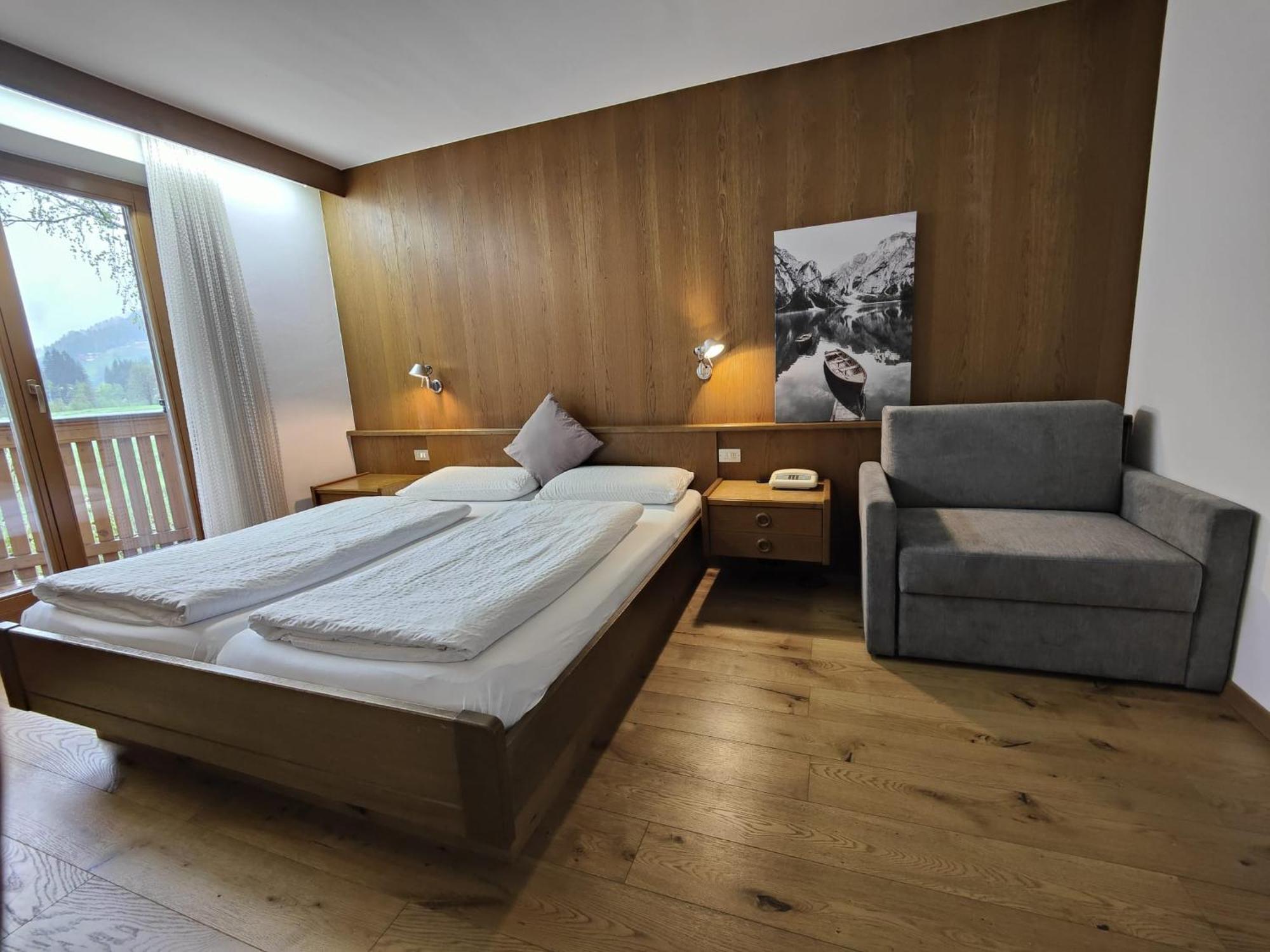 Hotel Alpenblick Sarentino Esterno foto