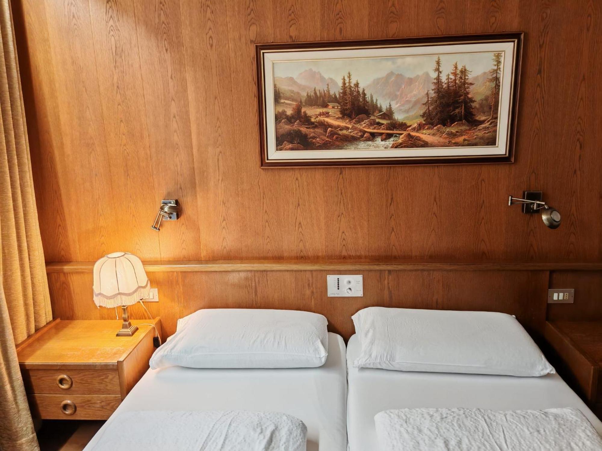 Hotel Alpenblick Sarentino Esterno foto
