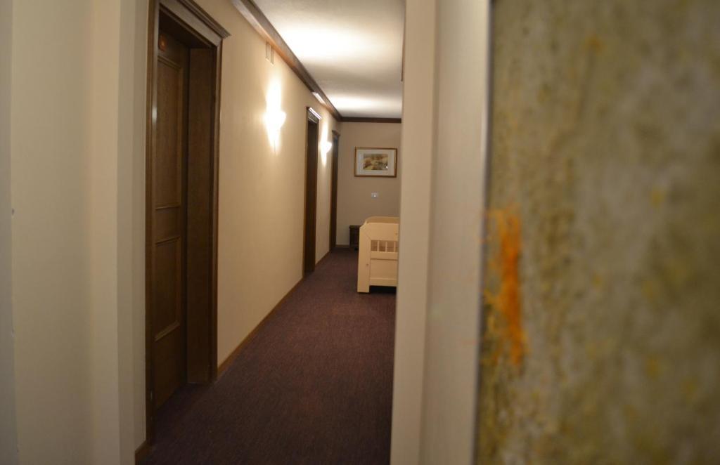 Hotel Alpenblick Sarentino Esterno foto